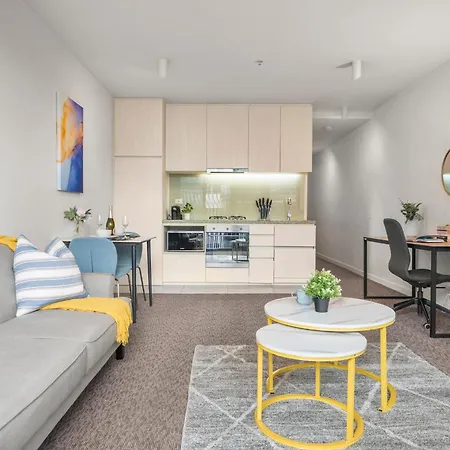 Cozy 1 Bedroom Apartment At Marvel Stadium With Rooftop Pool And Gym Melbourne Exterior photo