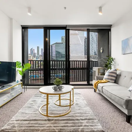 Cozy 1 Bedroom Apartment At Marvel Stadium With Rooftop Pool And Gym Melbourne Exterior photo